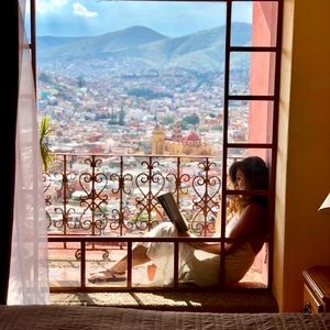 Meet your Posher, Ecp